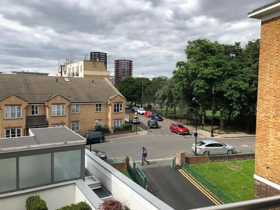 Studio Apartment Opposite Shoreditch Park ロンドン エクステリア 写真